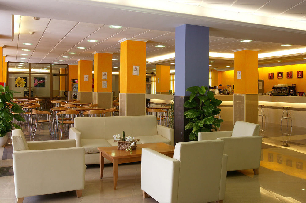 Hotel Esplai Calella Ngoại thất bức ảnh